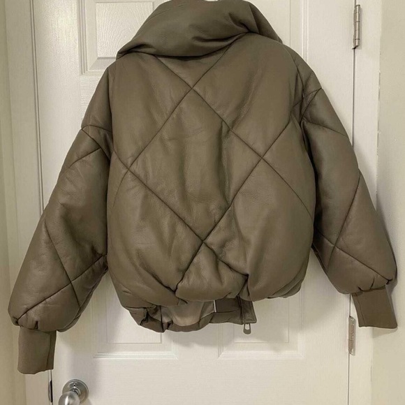 Noize Women's Taupe Quilted Puffer Jacket - Picture 2 of 2
